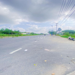 Cho thuê đất 2.700 m2 mặt tiền Lê Phước Thọ 40 triệu