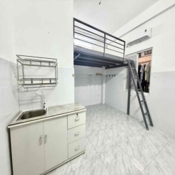 Phòng có sẵn máy lạnh gần Đầm Sen