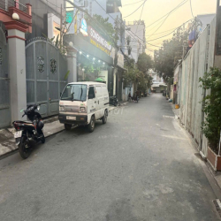 Cho thuê nhà mặt tiền KD Ca Văn Thỉnh 15tr/tháng 100m2