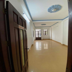 CHO THUÊ NHÀ NGUYÊN CĂN MT NỘI BỘ Q.TP gần 2 chợ tân hương nguyễn sơn