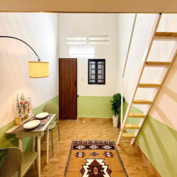 CĂN HỘ DỊCH VỤ FULL NỘI THẤT GÁC CAO 2m ĐƯỜNG TL 10 GẦN TÊN LỬA