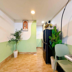 CĂN HỘ DỊCH VỤ FULL NỘI THẤT GÁC CAO 2m ĐƯỜNG TL 10 GẦN TÊN LỬA