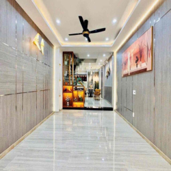 CHO THUÊ NHÀ NGUYÊN CĂN  Giá 22tr/ tháng D/c : 61/Đường Số 59 , P14 ,