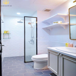 Căn hộ 90m2 2PN The Gold View Bến Vân Đồn