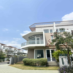 CHO THUÊ BIỆT THỰ/ NHA PHOVIEW HỒ CHI TU 12TR