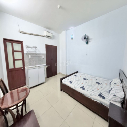 Phòng ngay UTC2 chỉ 1km, full nội thất có máy giặt chung, thang máy