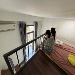 Cho Thuê DUPLEX Rộng Rãi - Tiện Nghi Gần Vòng Xoay Dân Chủ