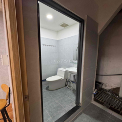 Nguyên Căn Mặt Tiền Trần Quang Khải Quận 1 - 33 trieu