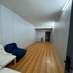 Nguyên Căn Mặt Tiền Trần Quang Khải Quận 1 - 33 trieu