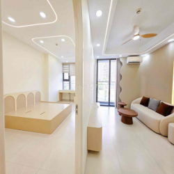 Căn Hộ 1PN/1PK Ban công Rộng 50m2 ngay Sân Bay - CV Gia Định.