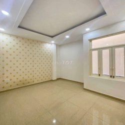NHÀ ĐẸP 1T2L 4PN 3WC ĐƯỜNG 11 TRƯỜNG THỌ, GẦN CHỢ THỦ ĐỨC