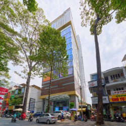 Cho thuê nhà MT đường Trần Quang Khải, Quận 1.