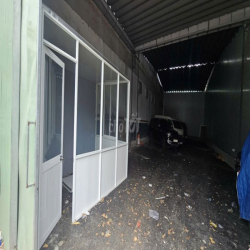 CHO THUÊ KHO 300m2 MẶT TIỀN ĐƯỜNG NGUYỄN KIỆM
