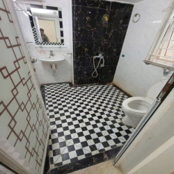 Cho thuê nhà riêng ngõ 302 Minh Khai - 35m2 - 5 tầng