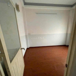 nhà hẻm xe hơi 3pn 3wc , quang trung p14 gv