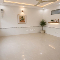 Cho thuê nhà hẻm 1 sẹc 6m Bình Lợi, DT: 5,6x11m. Trệt lầu. 3PN, 2WC