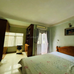 NHÀ MẶT ĐẤT CẦN CHO THUÊ (GIA ĐÌNH HOẶC VĂN PHÒNG)