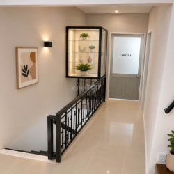 Cho thuê nhà hẻm 1 sẹc 6m Bình Lợi, DT: 5,6x11m. Trệt lầu. 3PN, 2WC