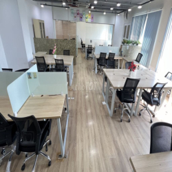 Charmington La Pointe: sàn VP 200m2 full nội thất 82 triệu, được ĐKKD