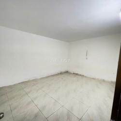 Nhà mê lửng cho thuê nguyên căn