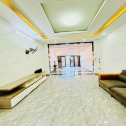 CHO THUÊ NHÀ - MẶT TIỀN MAI THỊ LỰU - GẦN CHỢ Y NUÊ VÀ ĐƯỜNG 19-5