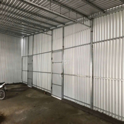 - Nhà xưởng gần  đường Nguyễn Duy Trinh