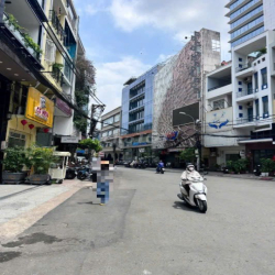 CHO THUÊ VĂN PHÒNG –  CÁCH MẠNG THÁNG 8, GẦN VÒNG XOAY DÂN CHỦ