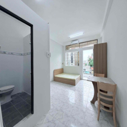 KHAi TRƯƠNG CĂN HỘ SUDIO BAN CÔNG NGAY ETOW  CỘNG HOÀ -TÂN BÌNH