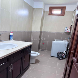 Cho thuê Biệt Thự 3 tầng Nội Thất Gỗ cao cấp,MT đường Ph Trường Thọ