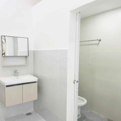 nhà cho thuê đường đoàn văn bơ F14Q4