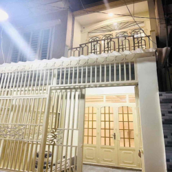 nhà cho thuê đường đoàn văn bơ F14Q4