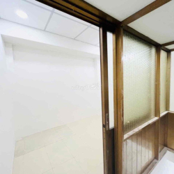 nhà cho thuê đường đoàn văn bơ F14Q4