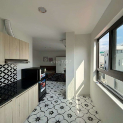 Siêu phẩm CCMN 30m2 Full đồ, ban công siêu thoáng tại Hoàng Ngân