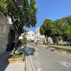 🌳BIỆT THỰ MTKD TÊN LỬA ĐƯỜNG 30M💥10x20m Hầm 4 Tầng Thang máy🌳