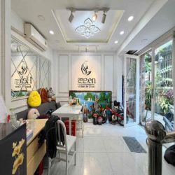 Nhà NC Đường Hoàng Văn Thụ, Q. Phú Nhuận - 5 x 5 m – 18 Triệu(TL)