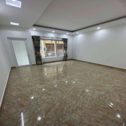 CHO THUÊ NHÀ NGUYÊN CĂN LÊ TRỌNG TẤN THANH XUÂN 70M2 5 TẦNG