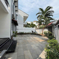 CHO THUÊ BIỆT THỰ VIP 7 PHÒNG NGỦ - 50 Triệu- FULL NỘI THẤT