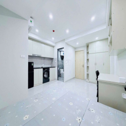 Bóc Tem CCMN 28m2 Full nội thất. ban công, máy giặt Đường Hoàng Mai