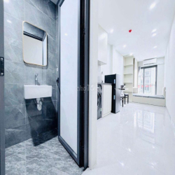 Bóc Tem CCMN 28m2 Full nội thất. ban công, máy giặt Đường Hoàng Mai