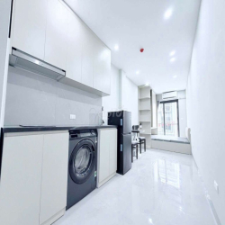 Bóc Tem CCMN 28m2 Full nội thất. ban công, máy giặt Đường Hoàng Mai