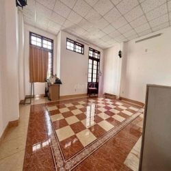 🏡 NHÀ 3 TẦNG MT NGỌC HÂN (80M2) - NGANG 6M CỰC RỘNG - GẦN MONARCHY