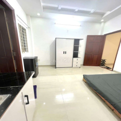 CHO THUÊ CĂN HỘ NGAY CÔNG VIÊN LÀNG HOA