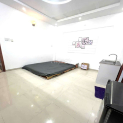 CHO THUÊ CĂN HỘ NGAY CÔNG VIÊN LÀNG HOA