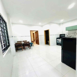 CHO THUÊ CĂN HỘ FULL NỘI THẤT – MAI HẮC ĐẾ, P6 ĐÀ LẠT  📍 Hẻm ô tô rộ