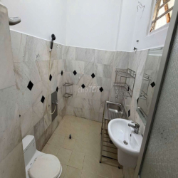 Pass lại phòng ở