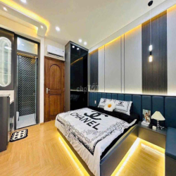 💟 cho thuê nhà phố NC full nội thất mới kd spa ok quang trung p8