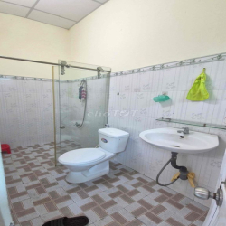 Nhà lầu Rộng Rãi Thuộc kdc Hoàng Quân gần Đh Tây Đô và trường FPT CTho