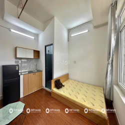 CHO THUÊ PHÒNG CỦA SỔ TRỜI THOÁNG - THANG MÁY - NGAY AEON MALL - HUIT