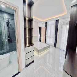 NHÀ PHỐ MỚI XÂY FULL NỘI THẤT CAO CẤP