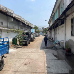 ✅CHO THUÊ KHO GẦN 4000m2 SÁT KHU SÂN BAY TÂN SƠN TÂN BÌNH